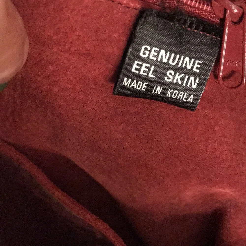 Men's Burgundy leather purse or laptop